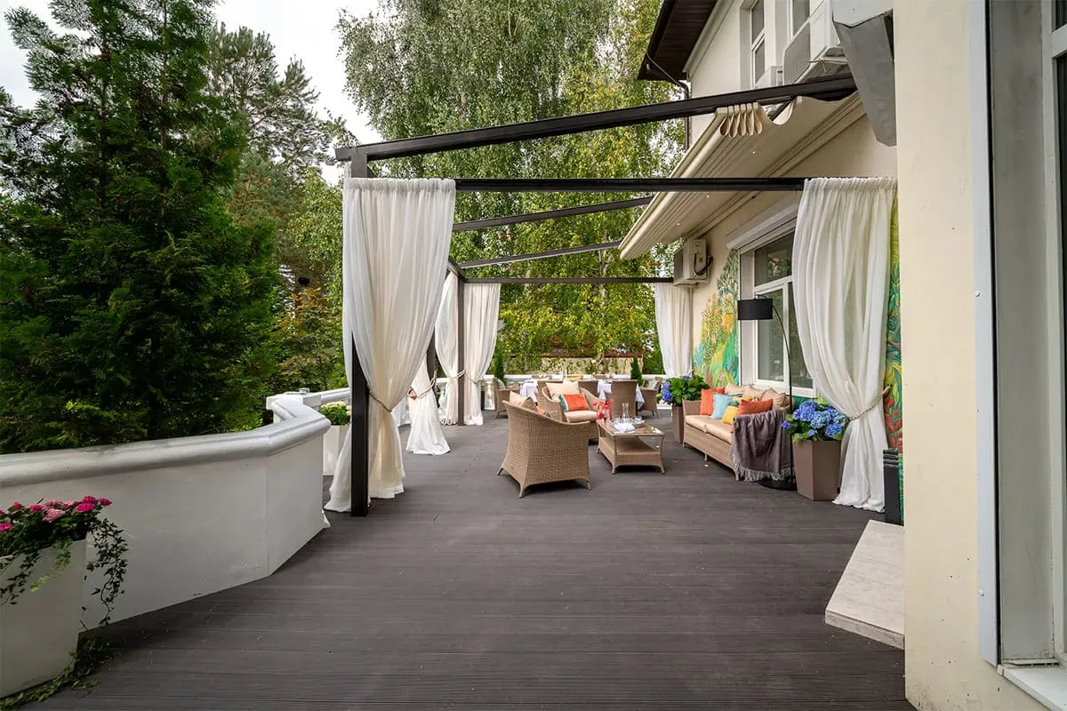 Tentovaya_pergola_8f8b357a2e.webp