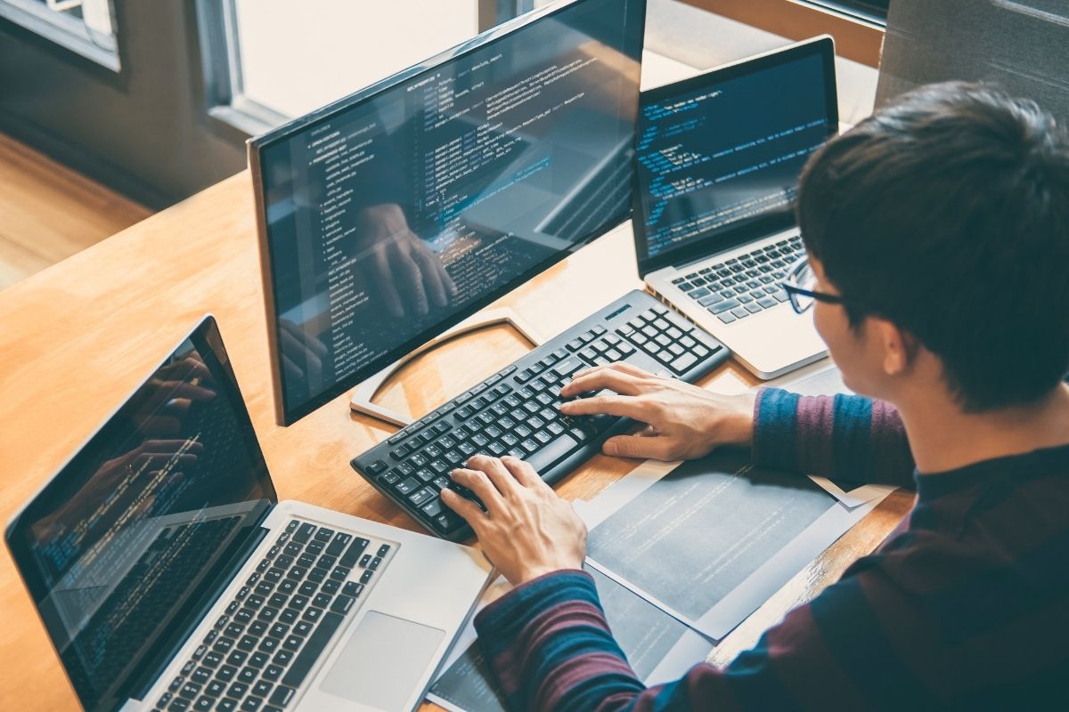 consumer and office electronics for b2b.jpg